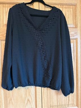 Black Textured Lace-Trim Long Sleeve Blouse